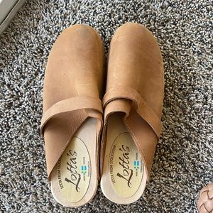 Lotta from Stockholm clogs